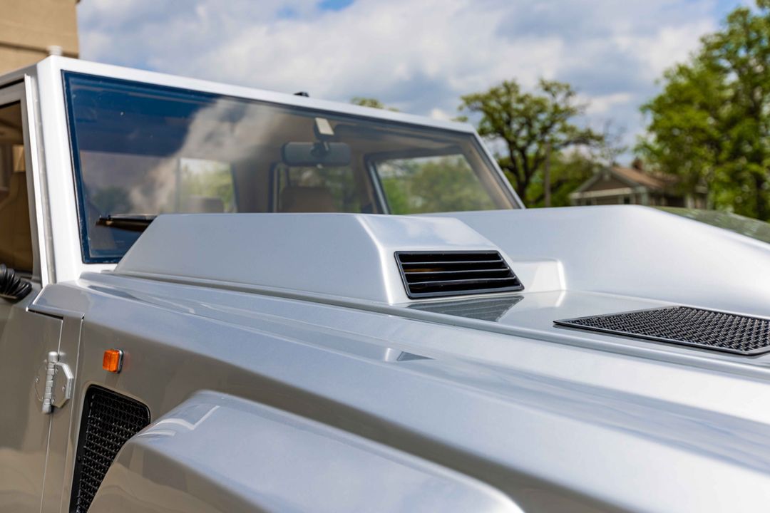 1987 Lamborghini LM002