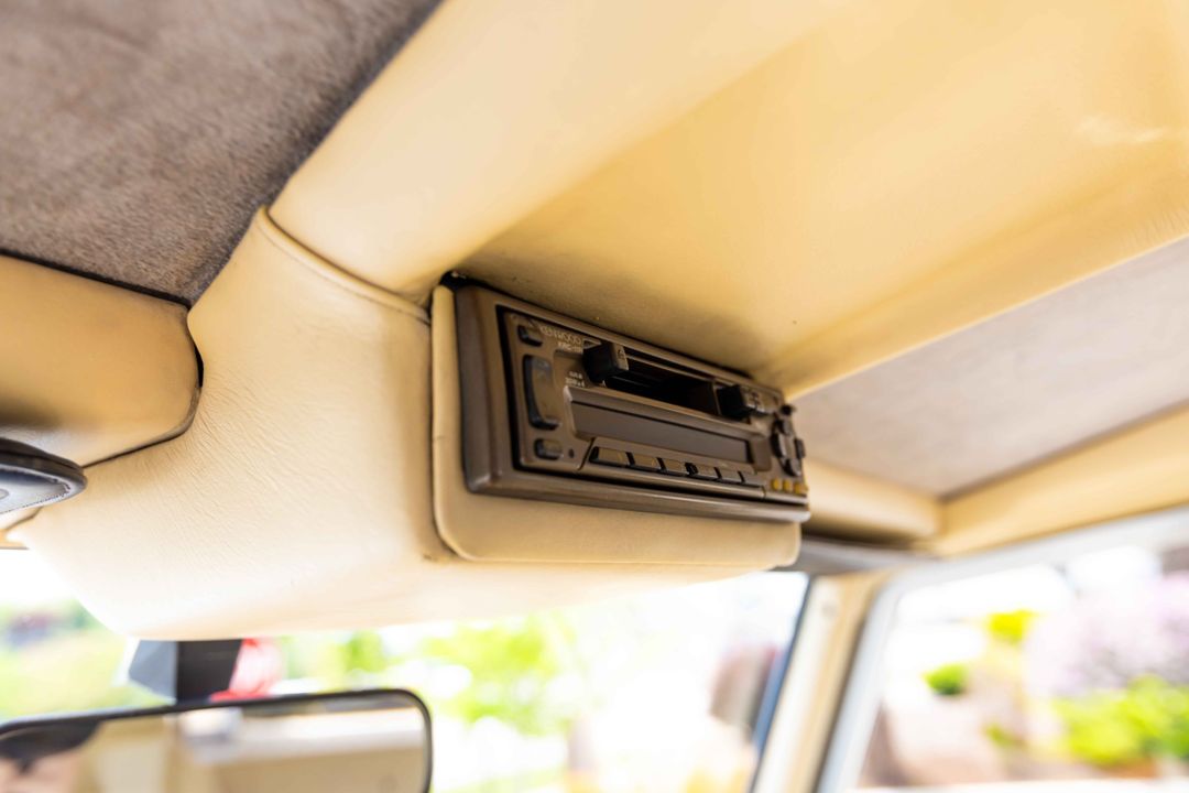 1987 Lamborghini LM002