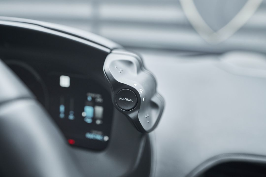 2023 McLaren Artura