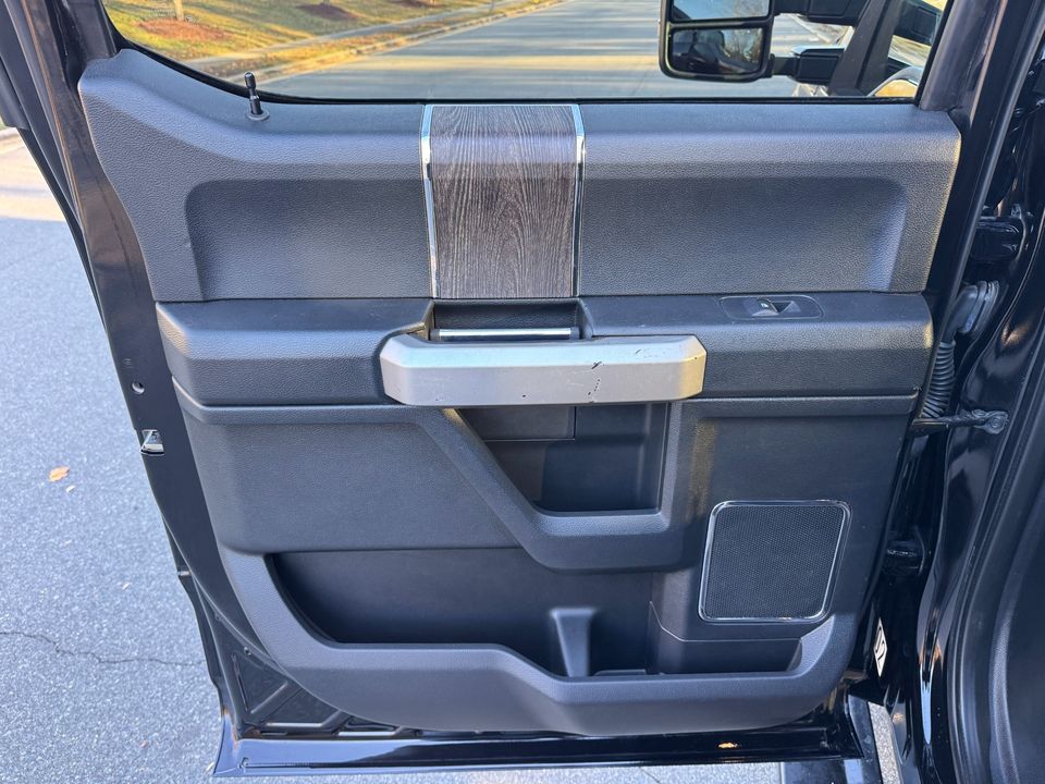 2021 Ford Super Duty F-250 LARIAT