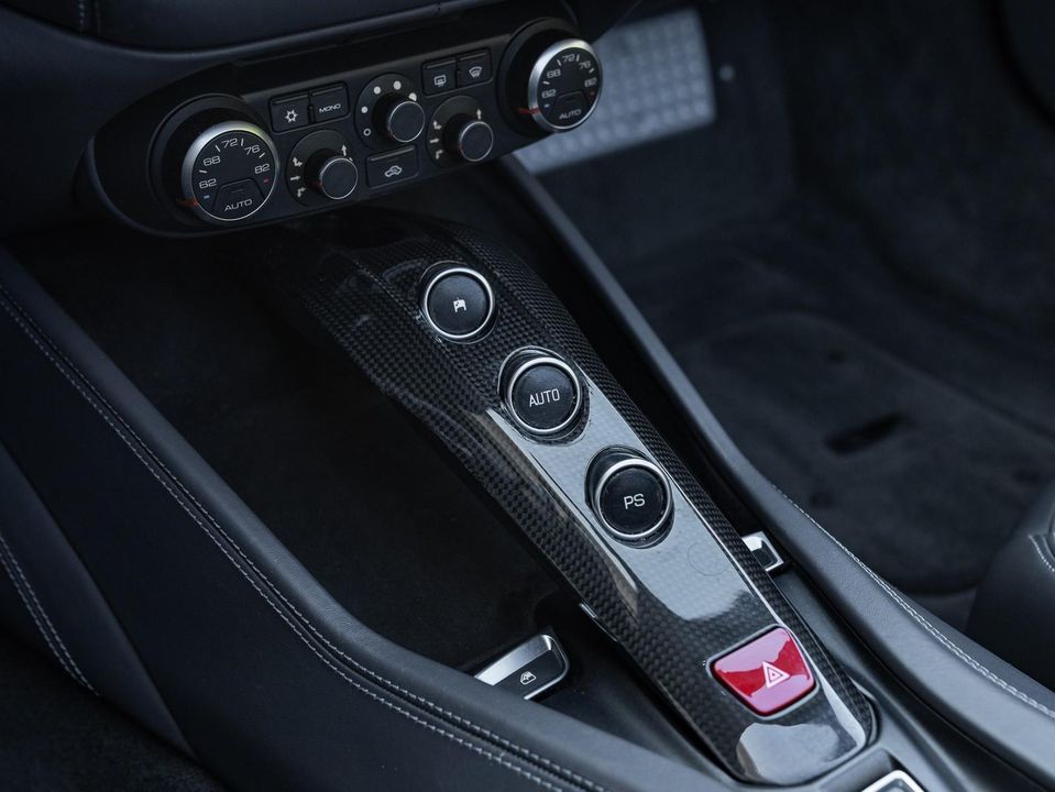 2015 Ferrari California