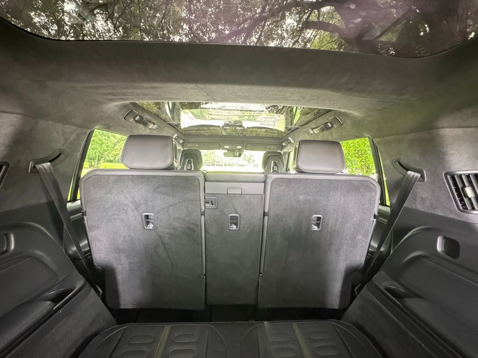 2023 Rivian R1S