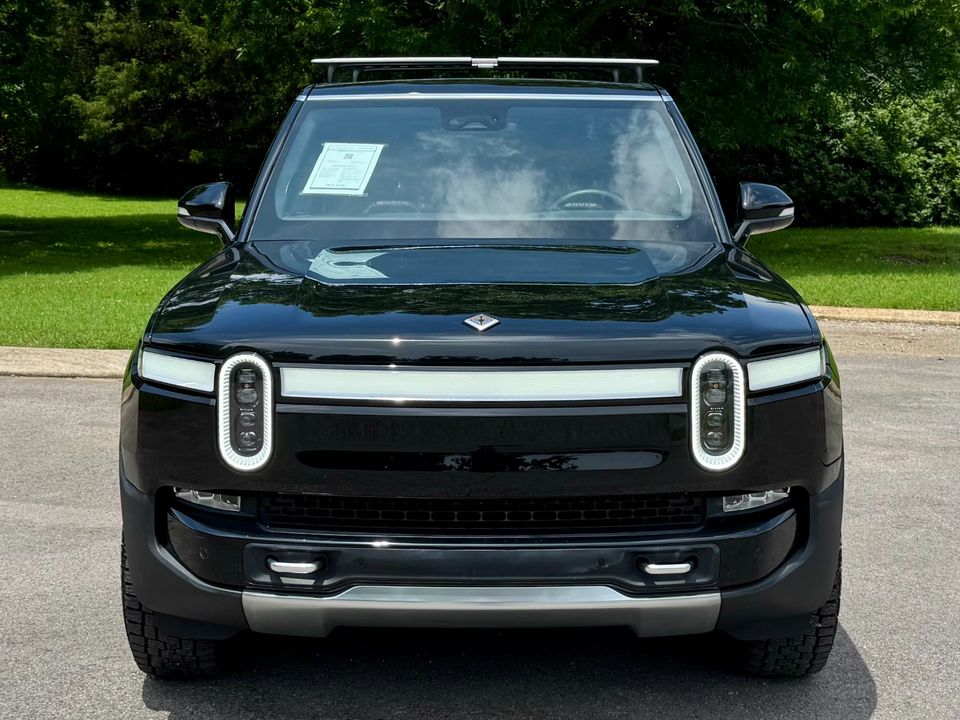 2023 Rivian R1S