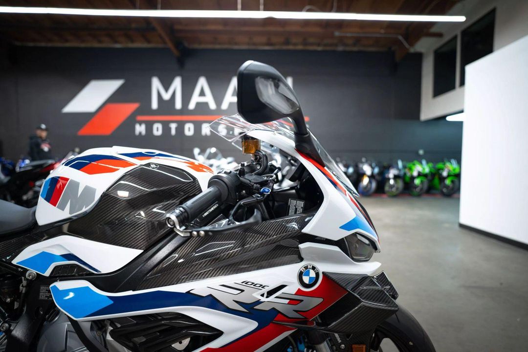 2021 BMW M1000RR