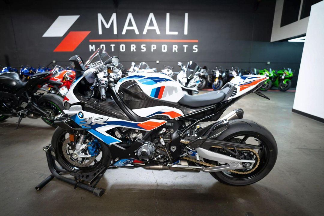 2021 BMW M1000RR