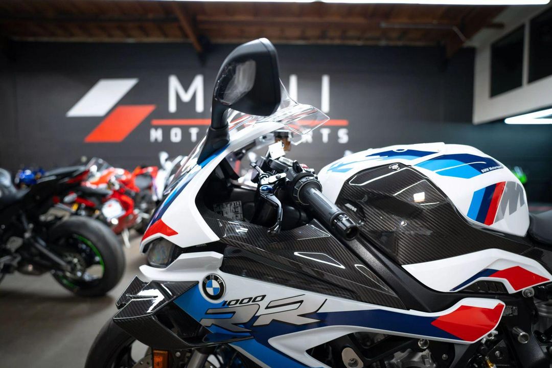 2021 BMW M1000RR