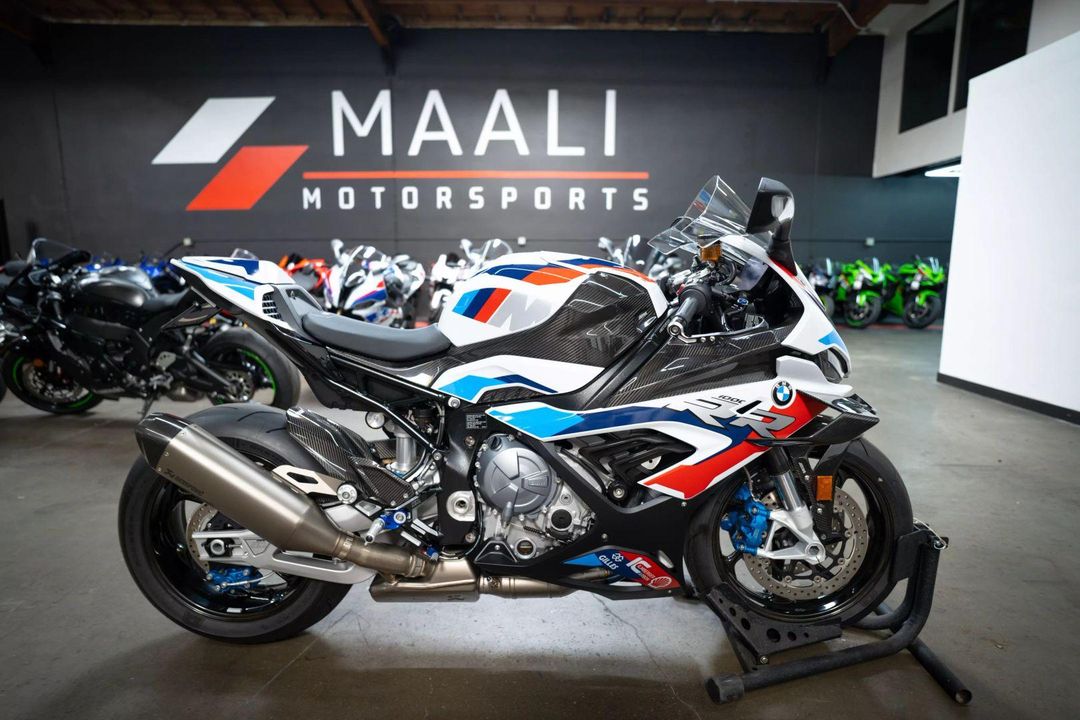 2021 BMW M1000RR