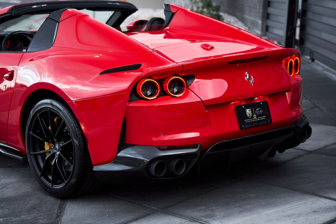 2021 Ferrari 812 GTS