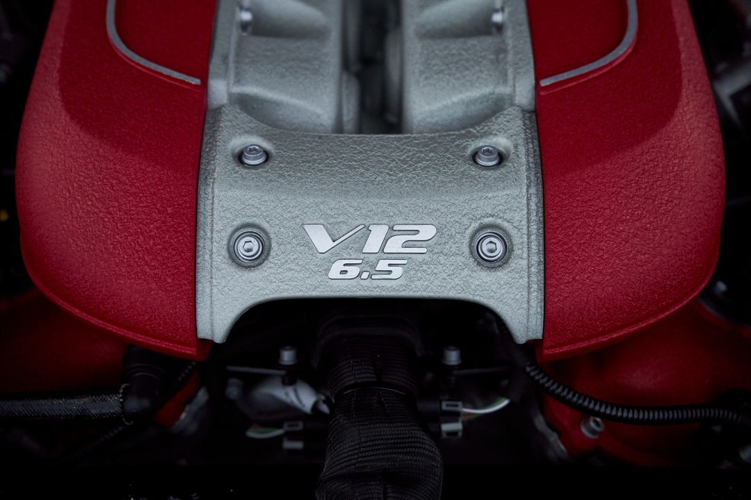 2021 Ferrari 812 GTS