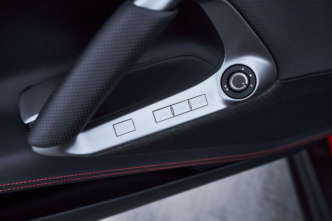2021 Ferrari 812 GTS