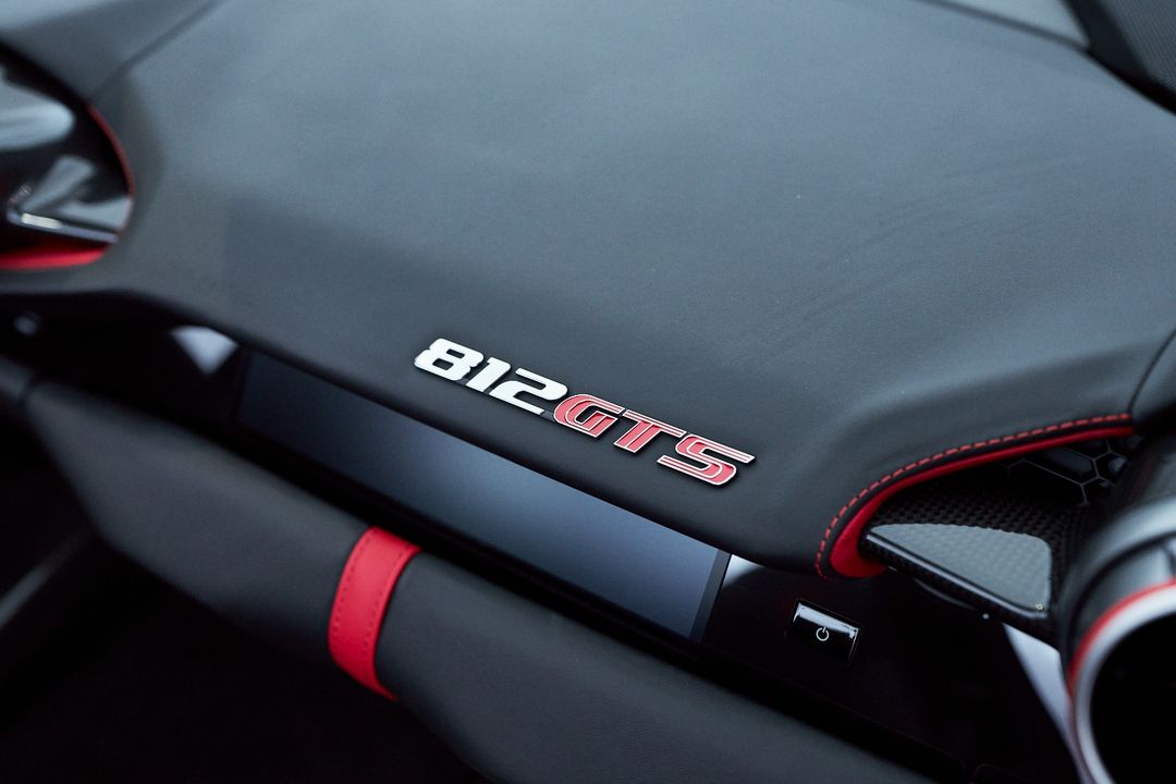 2021 Ferrari 812 GTS