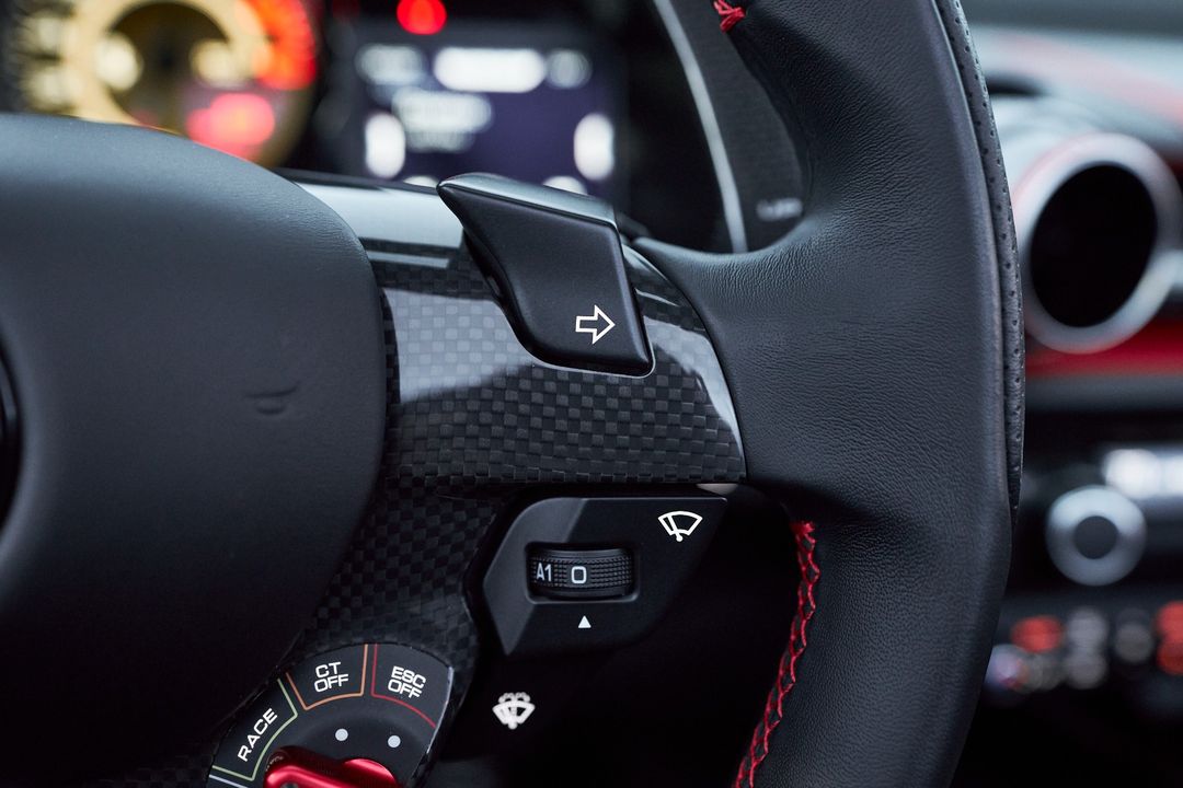 2021 Ferrari 812 GTS