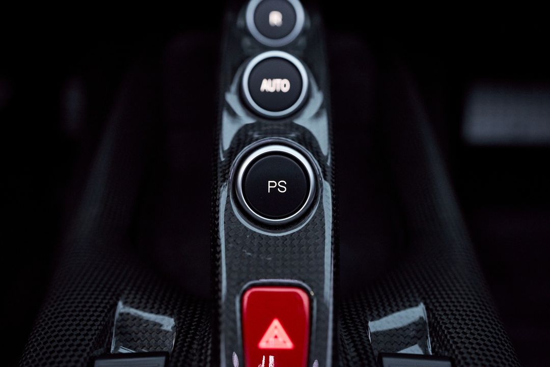 2021 Ferrari 812 GTS