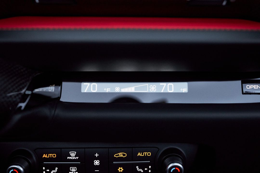 2021 Ferrari 812 GTS