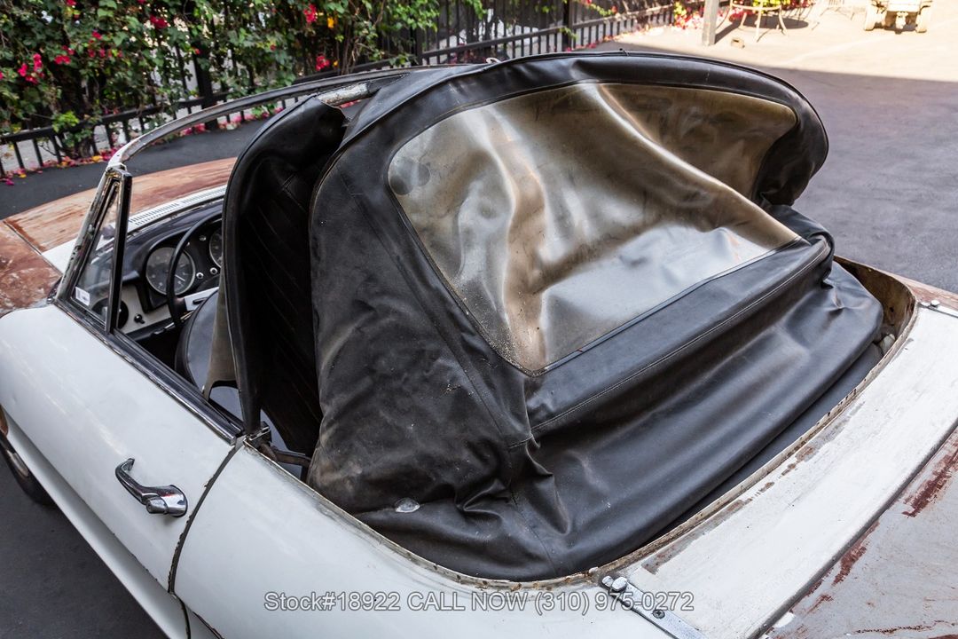1967 Alfa Romeo Giulia Spider Duetto