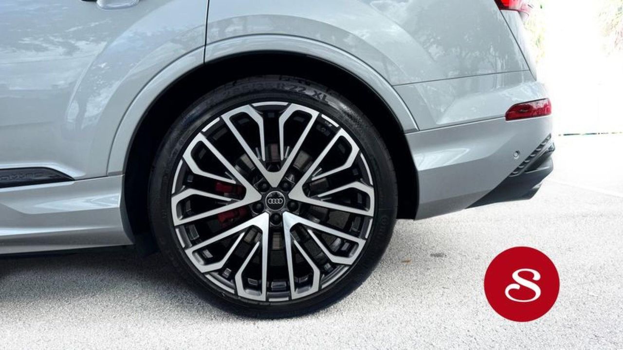 2025 Audi SQ7