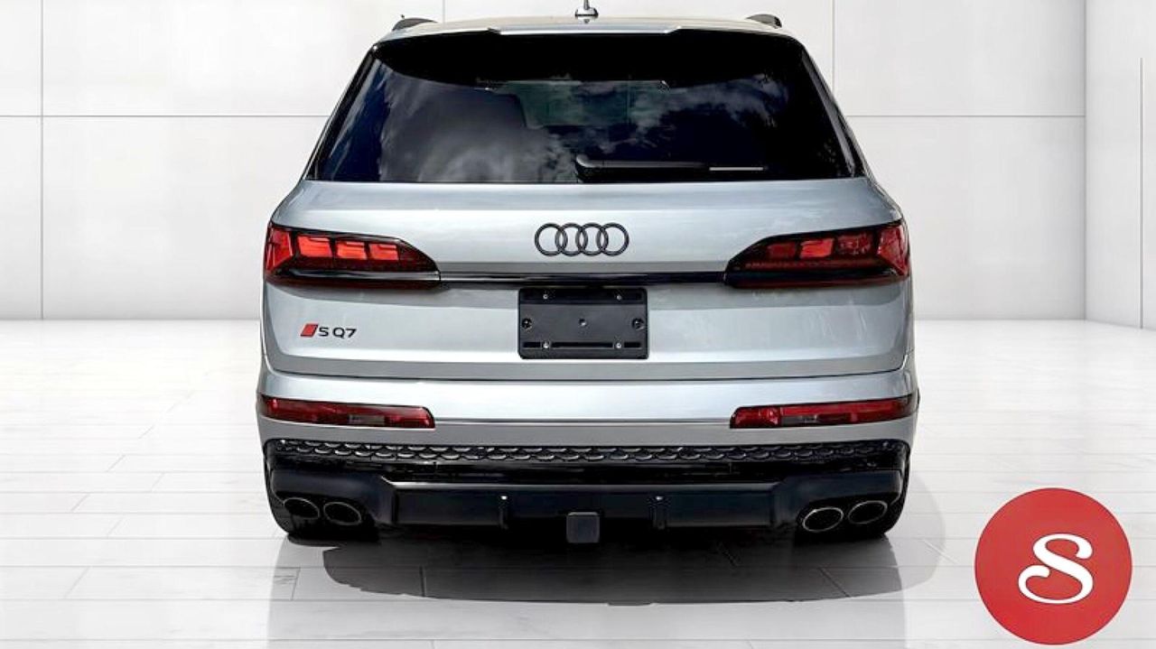 2025 Audi SQ7