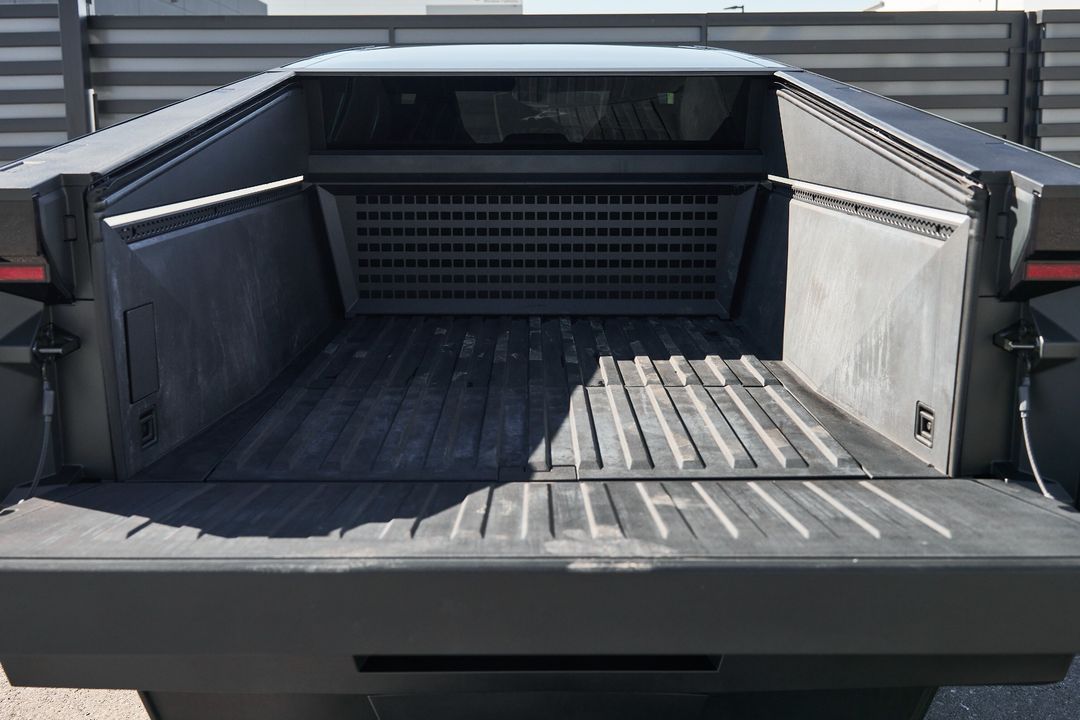 2024 Tesla Cybertruck