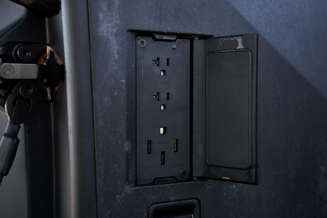 2024 Tesla Cybertruck