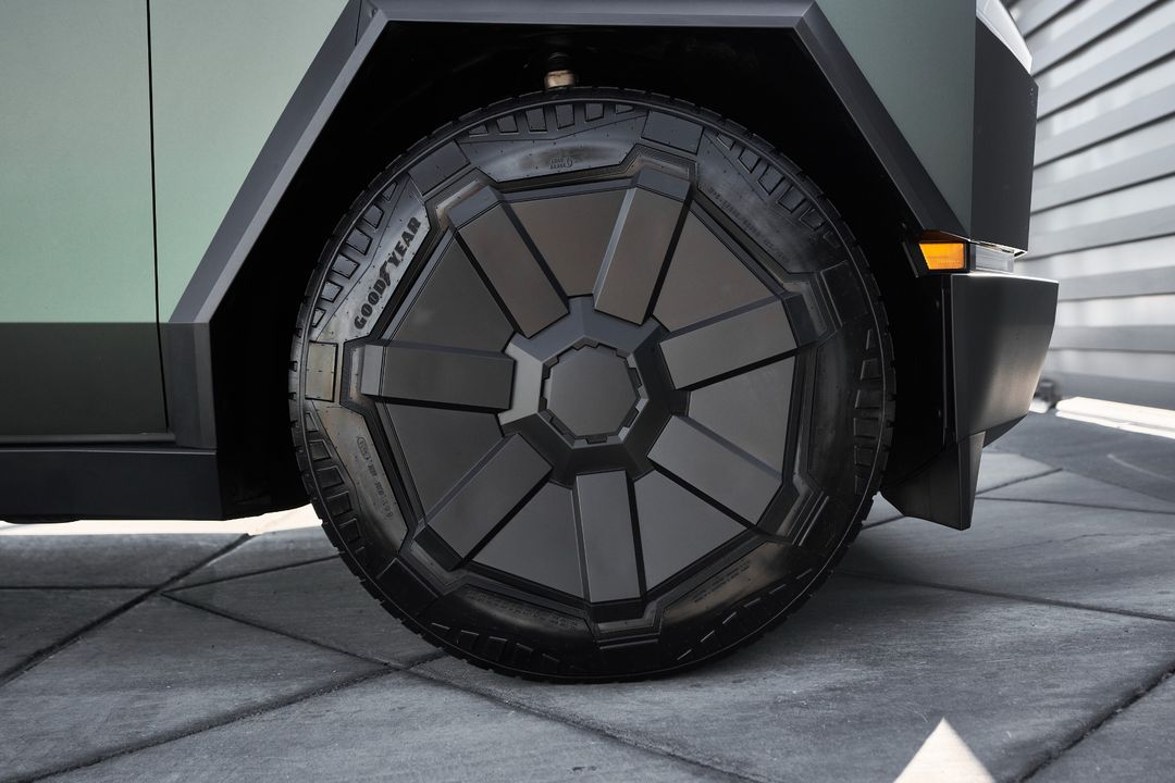 2024 Tesla Cybertruck