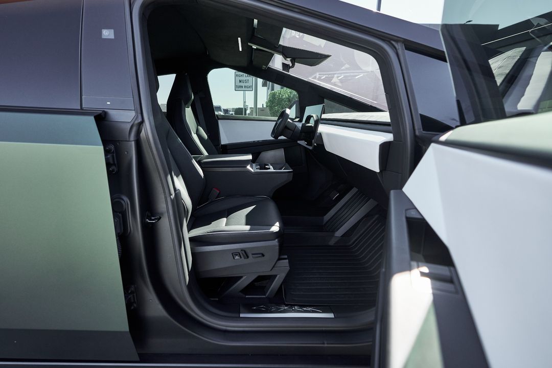 2024 Tesla Cybertruck
