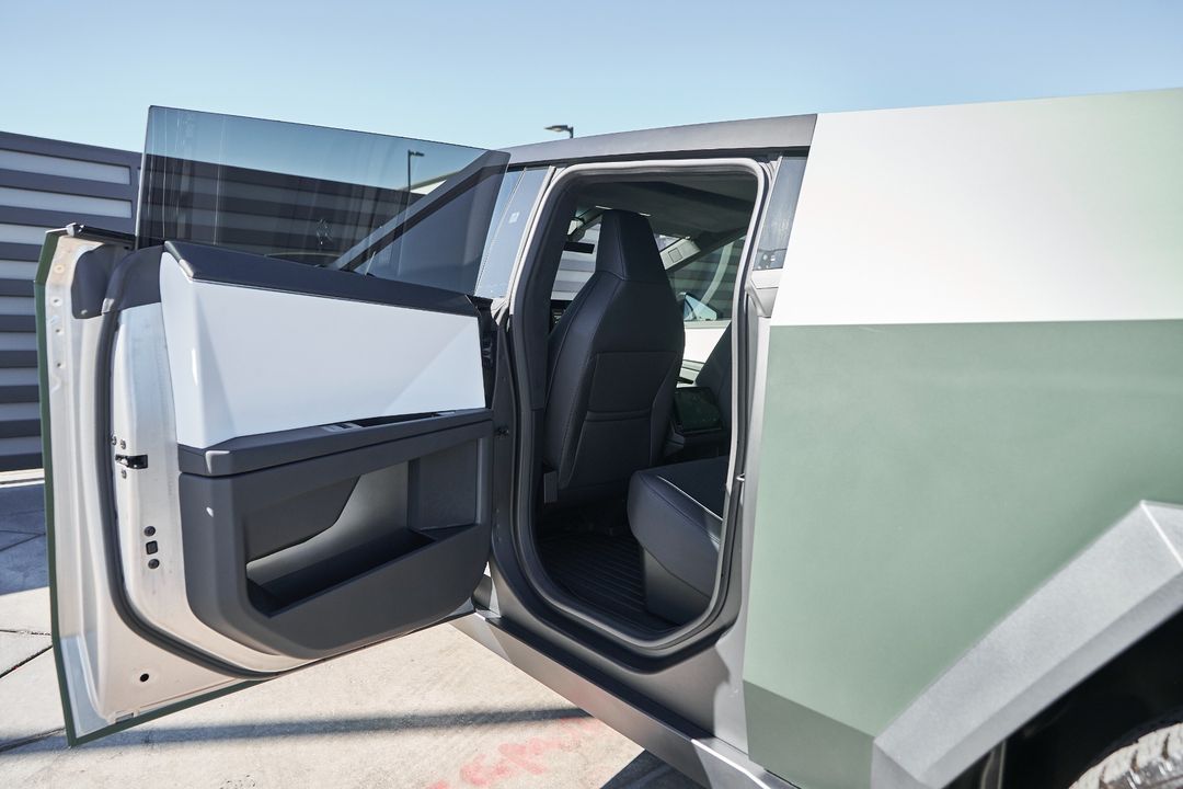 2024 Tesla Cybertruck
