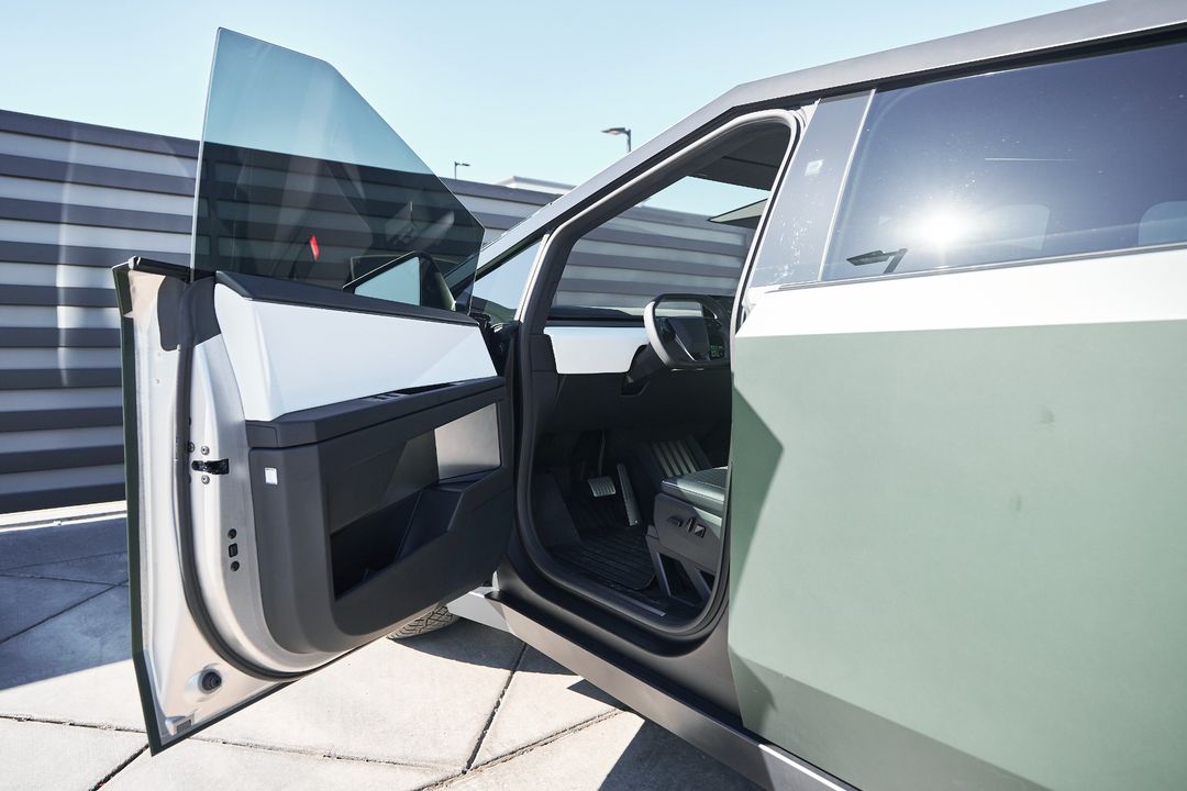 2024 Tesla Cybertruck