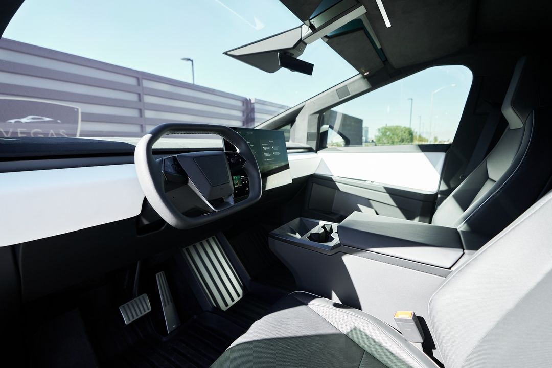 2024 Tesla Cybertruck