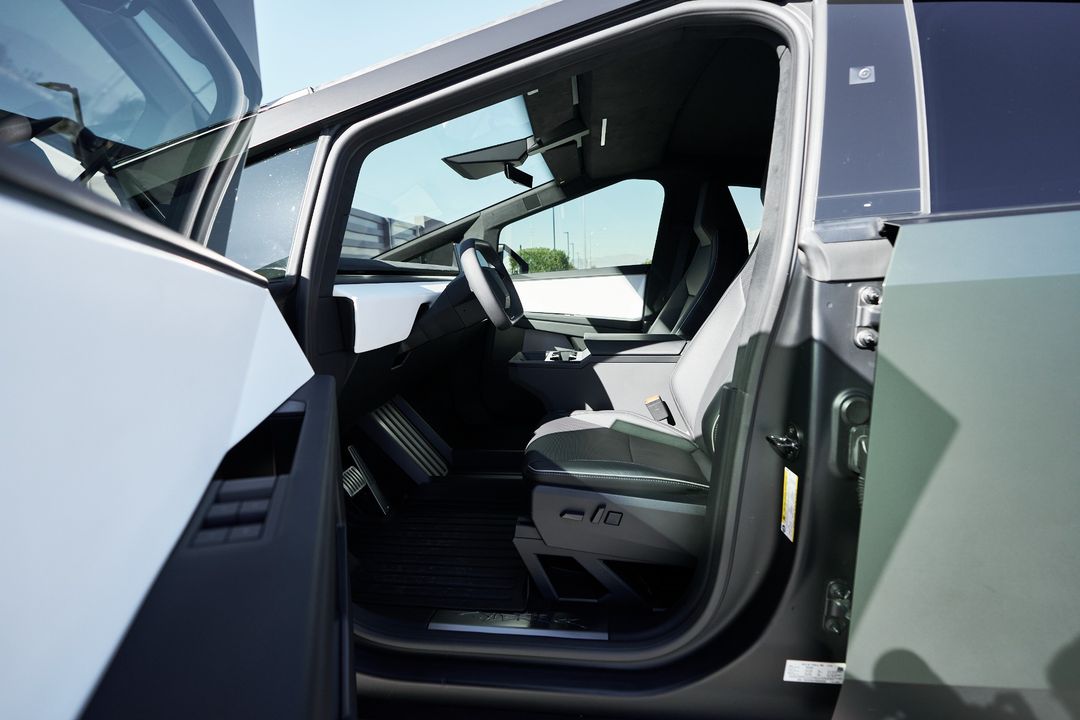 2024 Tesla Cybertruck
