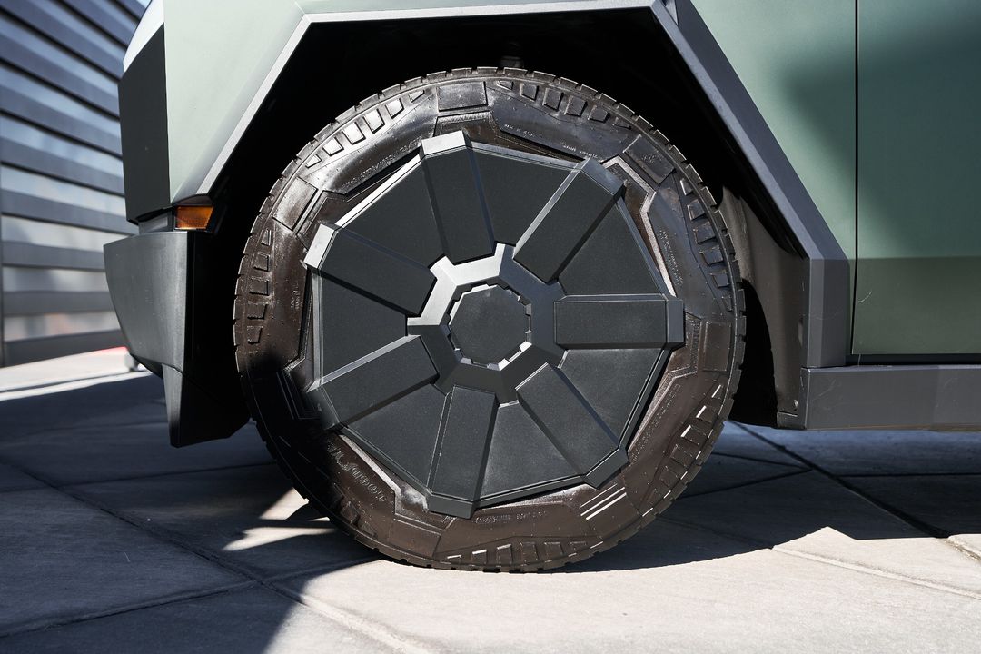2024 Tesla Cybertruck