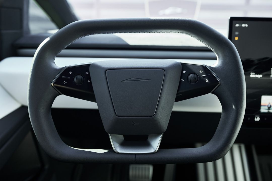 2024 Tesla Cybertruck