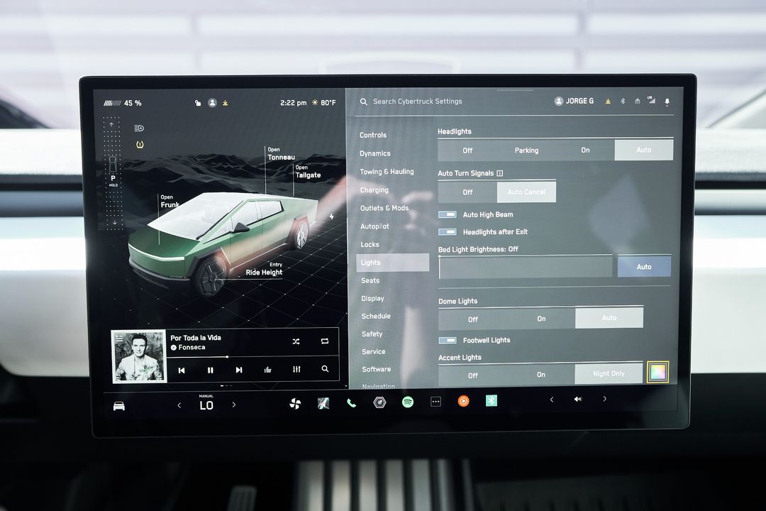 2024 Tesla Cybertruck