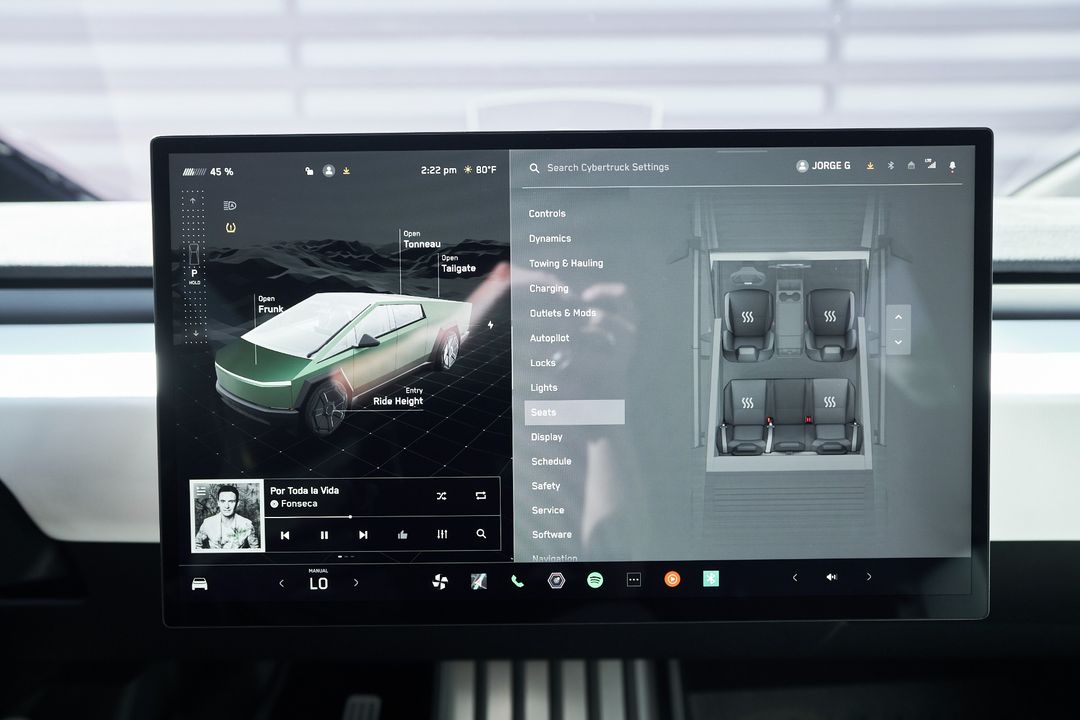 2024 Tesla Cybertruck
