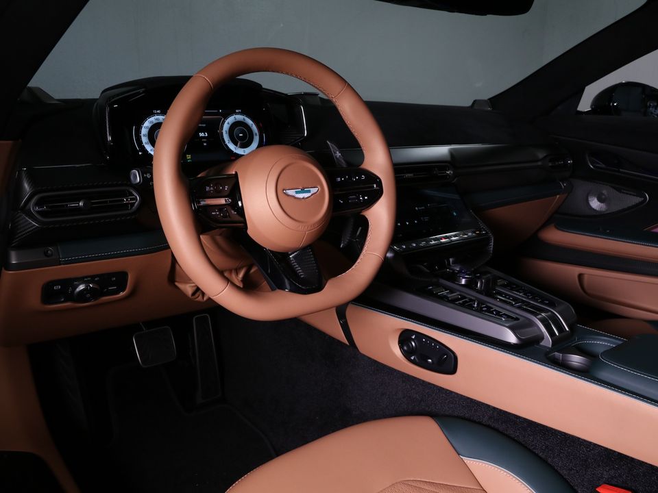 2025 Aston Martin Vanquish