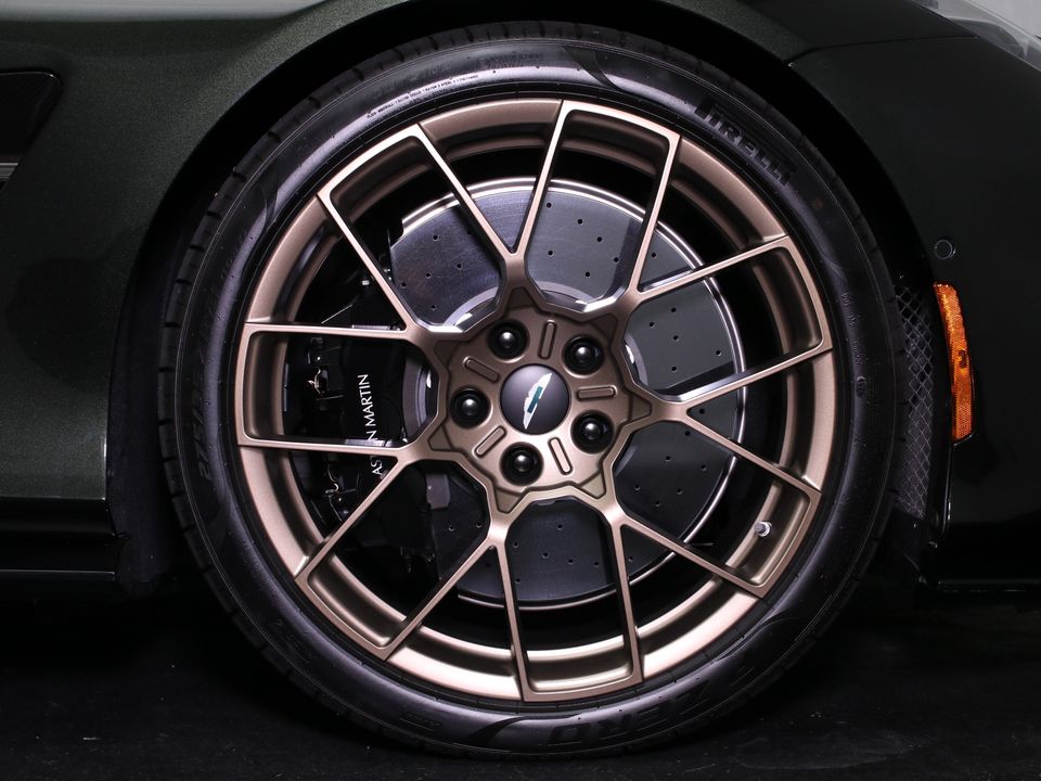 2025 Aston Martin Vanquish