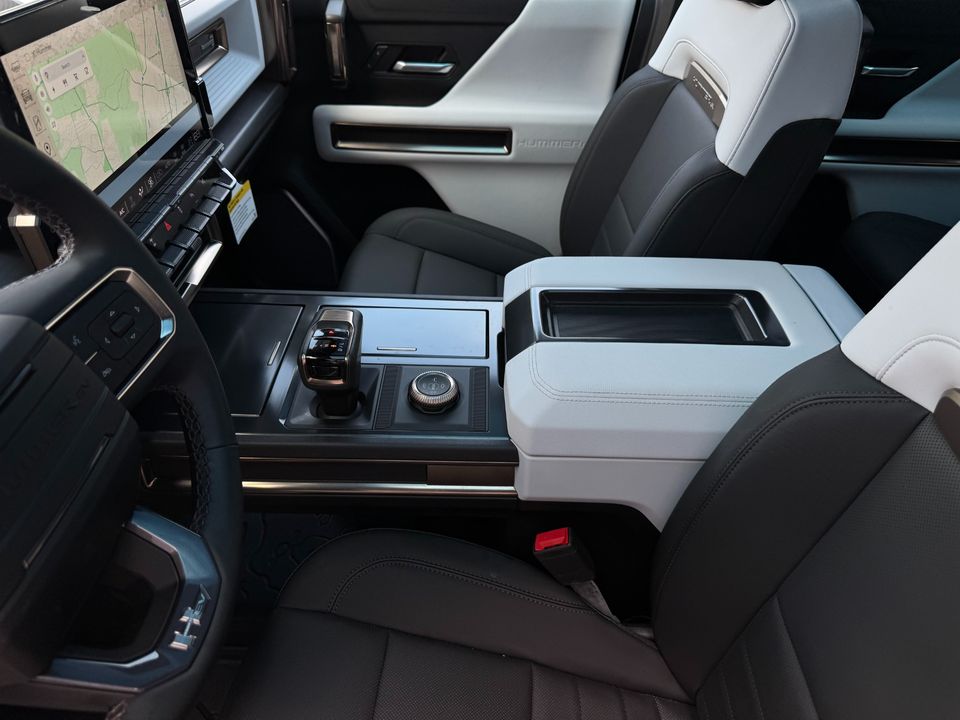 2023 GMC HUMMER EV