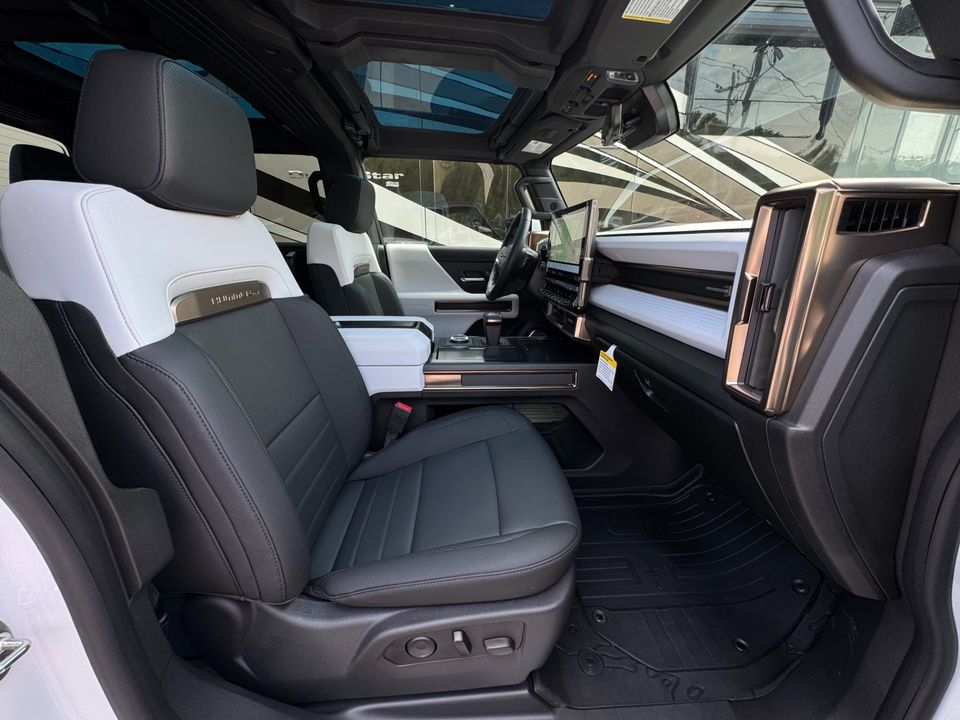 2023 GMC HUMMER EV
