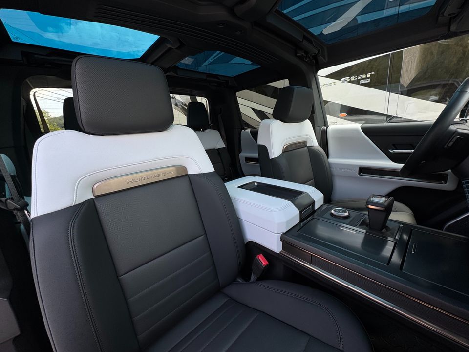 2023 GMC HUMMER EV