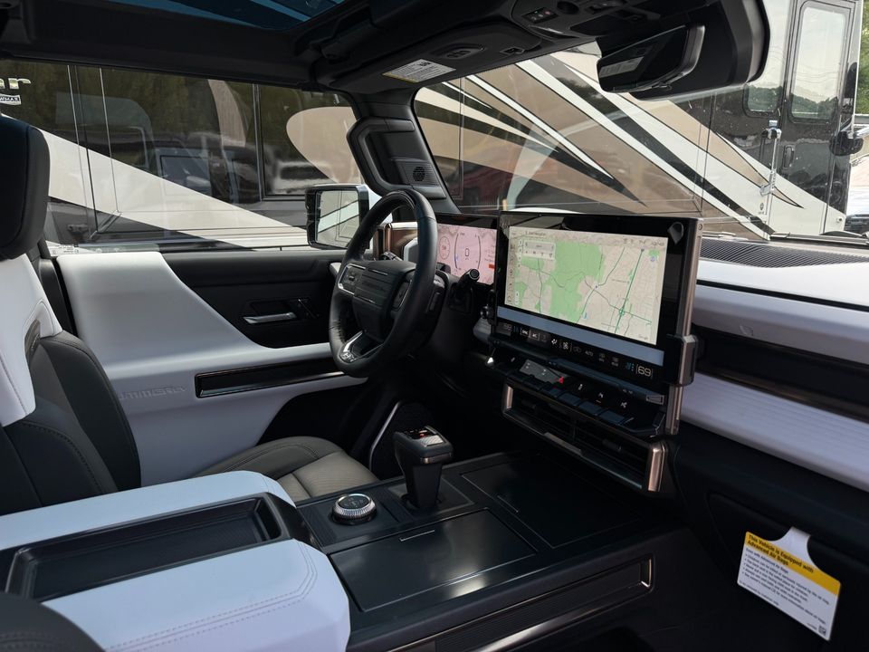 2023 GMC HUMMER EV