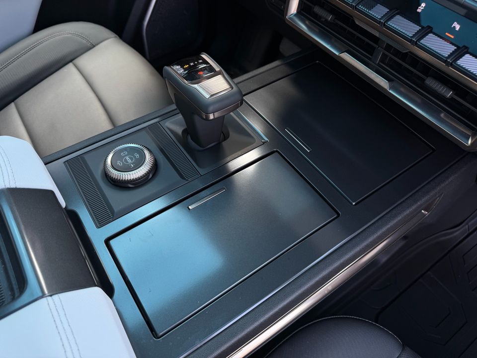2023 GMC HUMMER EV