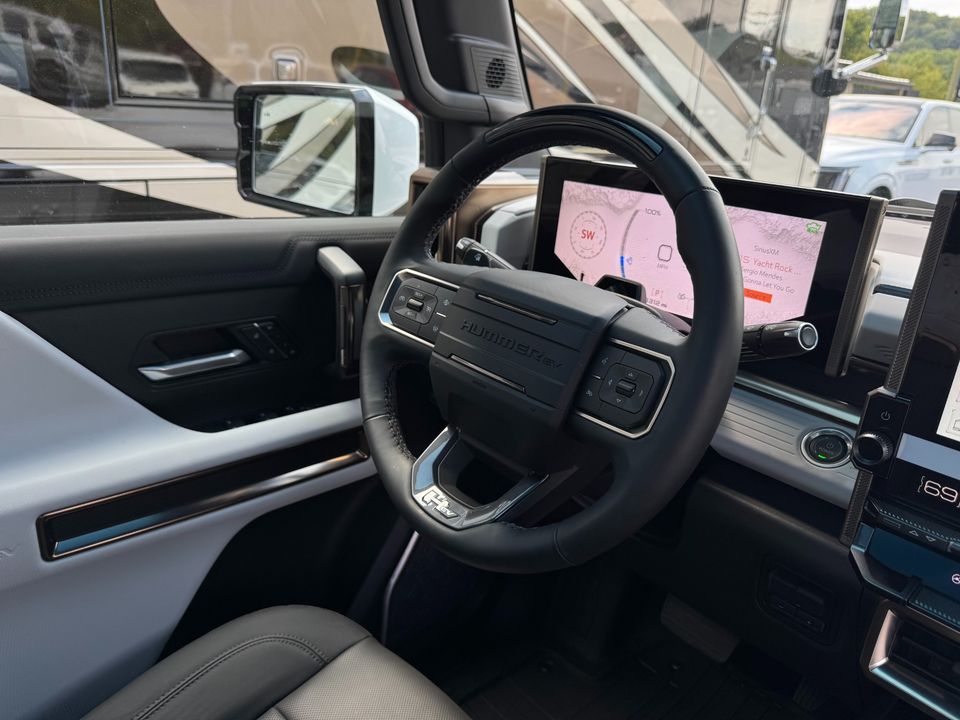 2023 GMC HUMMER EV