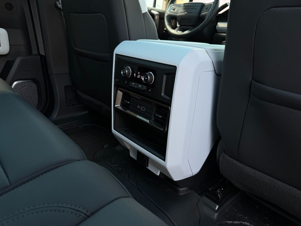 2023 GMC HUMMER EV