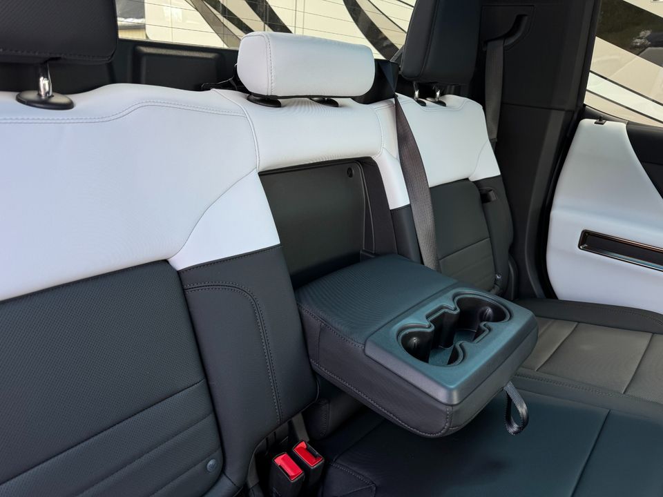 2023 GMC HUMMER EV
