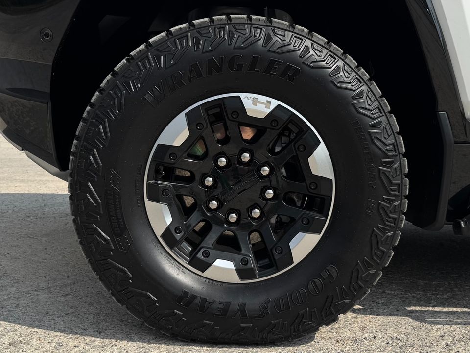 2023 GMC HUMMER EV
