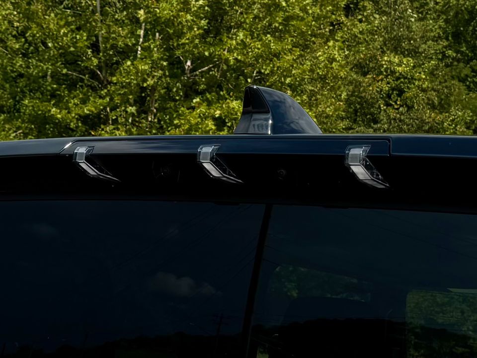 2023 GMC HUMMER EV