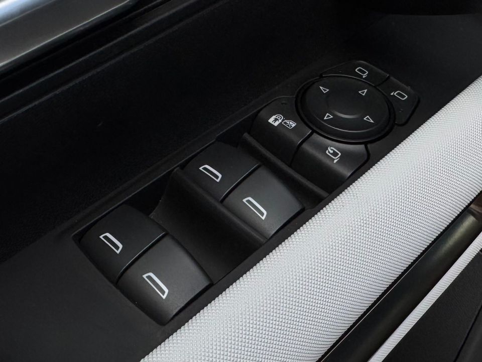 2023 GMC HUMMER EV