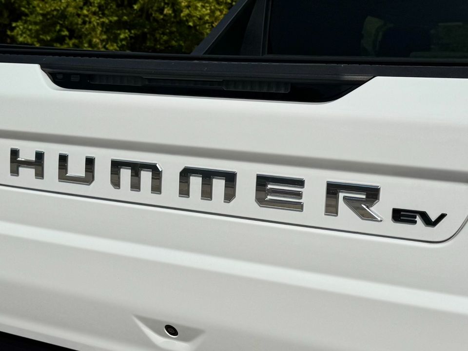 2023 GMC HUMMER EV