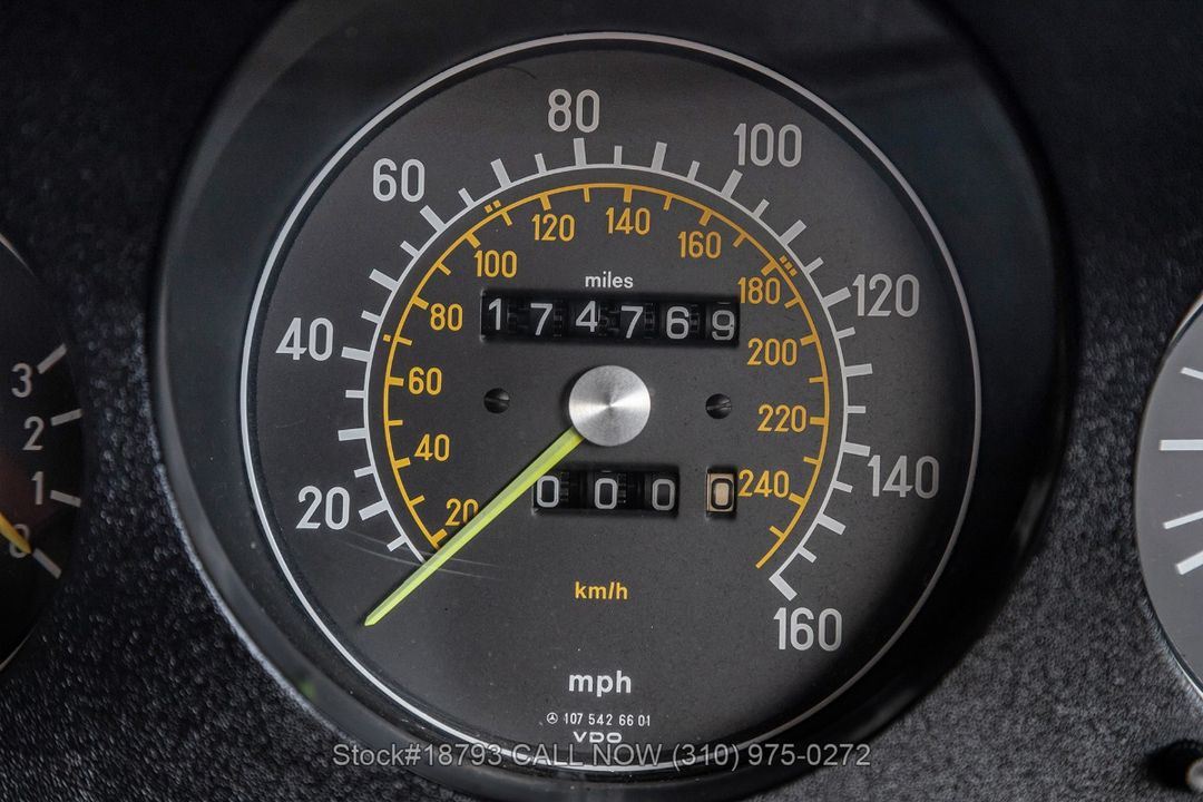 1985 Mercedes-Benz 380SL