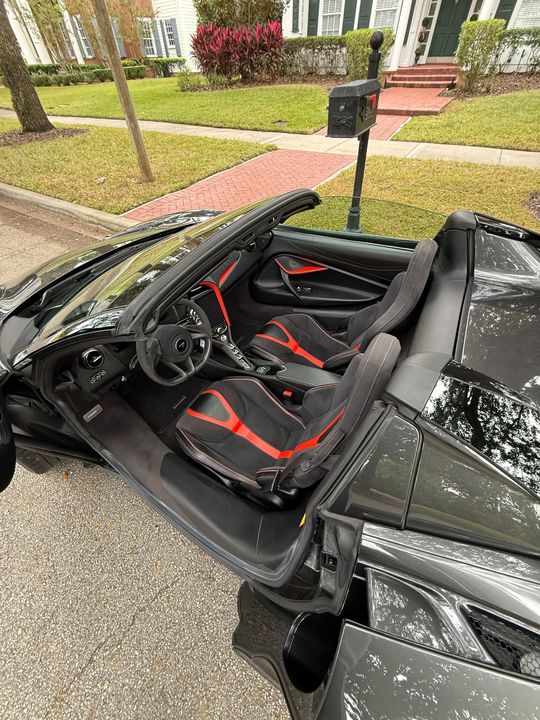 2020 McLaren 720S Spider