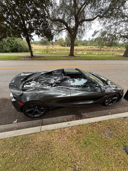 2020 McLaren 720S Spider